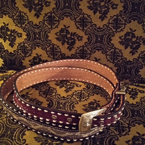 Men's Hand Leather Made Belt - Picture 2 of 8